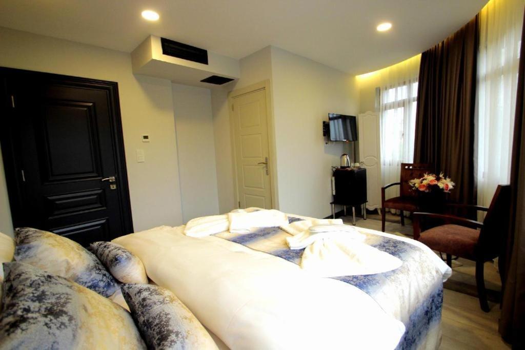 Hotel Guler Palas Vefa Κωνσταντινούπολη Εξωτερικό φωτογραφία